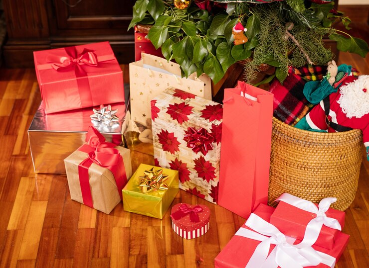 Detailed Look On Christmas Hamper Ideas